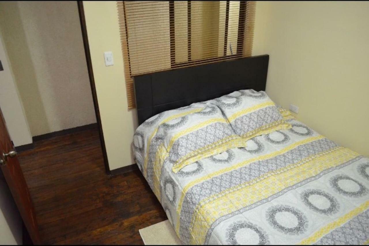 #4 Private Close To Airport Apartment