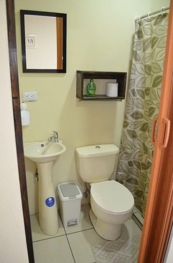 #4 Private Close To Airport Apartment Alajuela