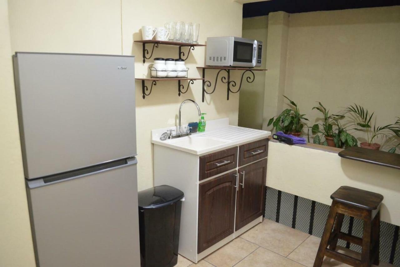 #4 Private Close To Airport * Alajuela